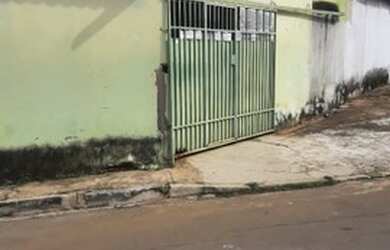 Imagem 3: Oportunidade de Negocio 02 Casas no Lote de Esquinão QR501