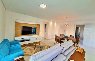 Imagem: O apartamento possui 3 Dormitórios, 4 Banheiros, 2 Vagas na