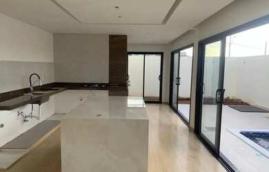 Imagem 5: Sobrado à venda em Paulínia, Vila Monte Alegre IV, com 3 suítes, com 200 m², Terras da Est