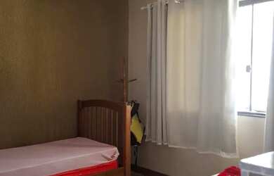 Imagem 11: Casa de veraneio. Churrasqueira, Acomodam 12 pessoas, 4 Vagas na garageme4...