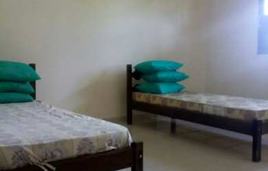 Imagem 7: casa temporada guriri. Acomodam 10 pessoas, 2 Vagas na garageme3 Dormitórios