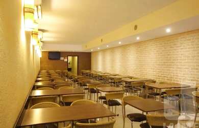 Imagem 8: Loja ampla com mezanino na José Paulino