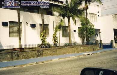 Imagem: O depósito possui 900m² de Área e está localizado em Vila