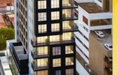 Imagem: O apartamento possui 1 Dormitório, 1 Banheiro, 1 Vaga na garagem