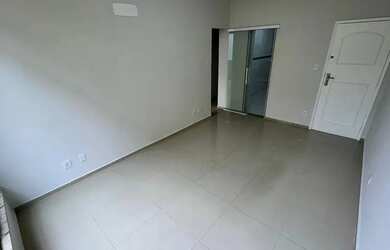 Imagem 4: APTO TODO REFORMADO NO JARDIM GUANABARA 02 QUARTOS