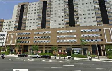 Imagem: O apartamento possui 1 Dormitório, 2 Banheiros, 1 Vaga na garagem