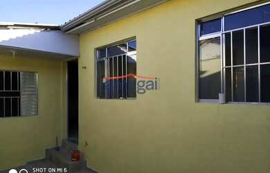 Imagem: A casa possui 2 Dormitórios, 1 Banheiro, 228m² de Área e