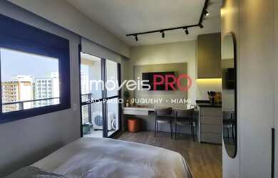 Imagem 6: Estúdio totalmente mobiliado e decorado