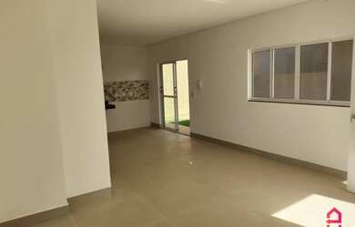 Imagem: A casa em condomínio possui 3 Dormitórios, 3 Banheiros, 2