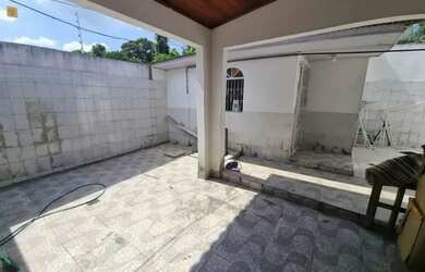 Imagem 9: Cohab A venda. Varanda, 180m² de Área, 2 Vagas na garageme3 Dormitórios