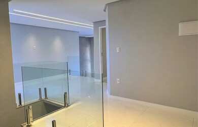 Imagem 2: Casa com 5/4 sendo 3 suítes - espaço gourmet - dependência