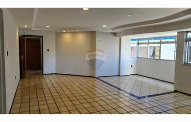 Imagem: O apartamento possui 3 Dormitórios, 4 Banheiros, 2 Vagas na