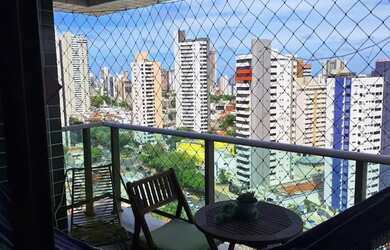 Imagem: O apartamento possui 4 Dormitórios, 4 Banheiros, 2 Vagas na