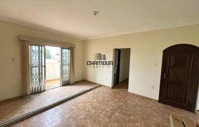 Imagem: O apartamento possui 2 Dormitórios, 3 Banheiros, 1 Vaga na