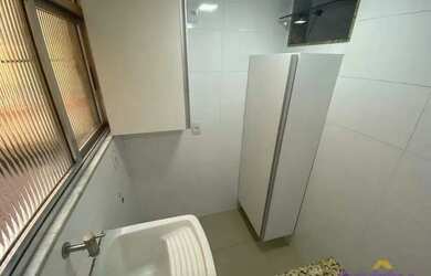 Imagem 6: Venda de apartamento de 3 quartos na Colina. Com armários e amplamente reformado