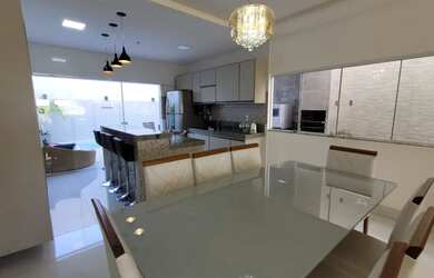 Imagem 2: Casa para venda tem 300 metros quadrados com 3 quartos em Jardim Boa Vista - Guarapari - E