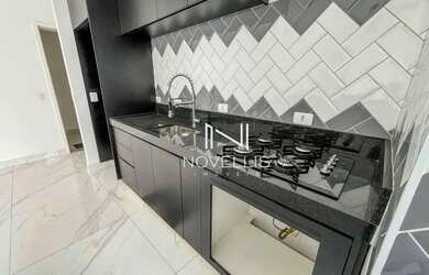 Imagem: O apartamento possui 2 Dormitórios, 2 Banheiros, 1 Vaga na