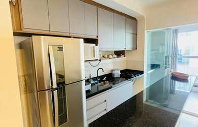 Imagem: O apartamento possui 2 Dormitórios, 2 Banheiros, 1 Vaga na