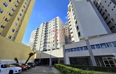 Imagem: O apartamento possui 3 Dormitórios, 1 Banheiro, 1 Vaga na garagem