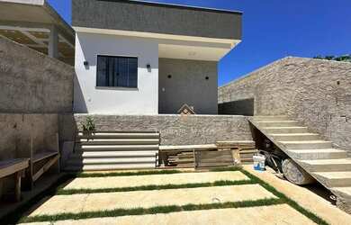 Imagem: A casa possui 2 Dormitórios, 2 Banheiros, 1 Vaga na garagem