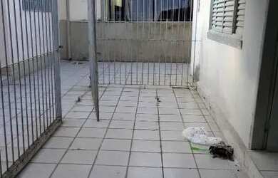 Imagem: A casa possui 1 Dormitório, 1 Banheiro, 10m² de Área e está