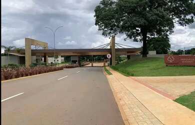 Imagem: O terreno possui 275m² de Área e está localizado em Conjunto