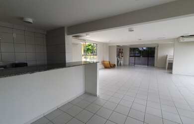 Imagem 6: Apartamento para venda no Tirol com 2 quartos sendo 1 suíte, ao lado...