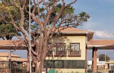 Imagem: O terreno possui 430m² de Área e está localizado em Loteamento