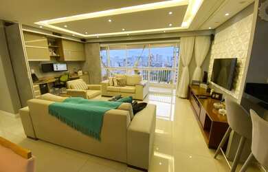 Imagem: O apartamento possui 2 Dormitórios, 2 Banheiros, 1 Vaga na