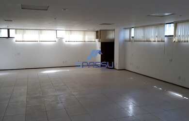 Imagem: O depósito possui 1 Vaga na garagem, 86m² de Área e está