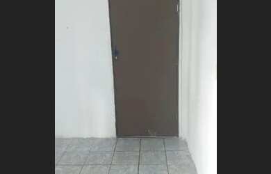 Imagem 13: Alugo Apt. 1/4 Barris 690,00