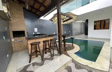 Imagem: Casa para aluguel possui 300 metros quadrados com 6 quartos