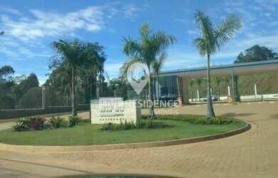 Imagem: O terreno possui 640m² de Área e está localizado em Loteamento