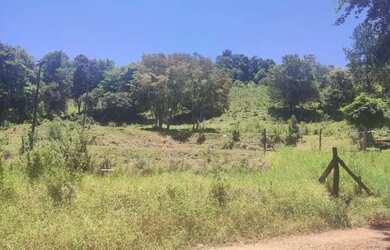 Imagem: A chácara possui 17.000m² de Área e está localizado em