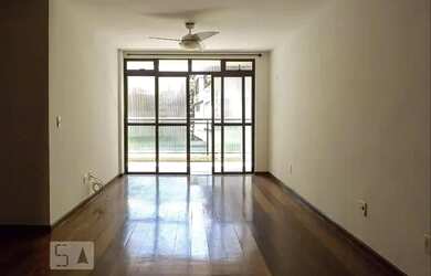 Imagem: O apartamento possui 3 Dormitórios, 2 Banheiros, 2 Vagas na