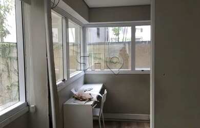 Imagem: O depósito possui 5 Vagas na garagem, 170m² de Área e está