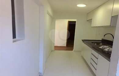 Imagem 3: Apartamento de 2 dormitórios no Brás. Condomínio Reggio Calabria