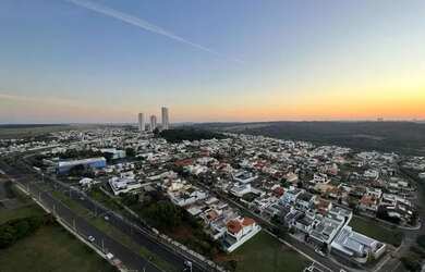Imagem: O apartamento possui 3 Dormitórios, 4 Banheiros, 2 Vagas na