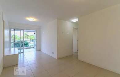 Imagem: O apartamento possui 2 Dormitórios, 2 Banheiros e 70m² de