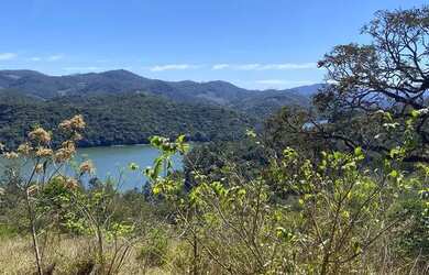 Imagem 2: Vendo lotes com vista para Represa de Nazaré Paulista