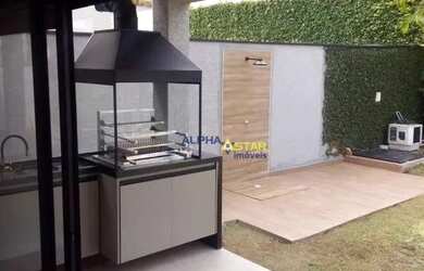 Imagem: A casa em condomínio possui 3 Dormitórios, 4 Banheiros, 4