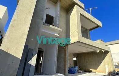 Imagem: A casa em condomínio possui 3 Dormitórios, 5 Banheiros, 4