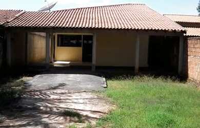 Imagem 3: Casa pescador aposentado, 600 metros do rio grande em Fronteira-MG