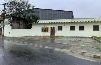 Imagem: O depósito possui 5 Vagas na garagem, 1.400m² de Área e