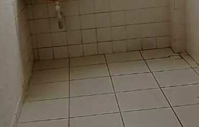 Imagem: O apartamento possui 2 Dormitórios e 1 Banheiro e está localizado