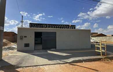 Imagem 6: Casa no Setor Buena Vista IV, Goiânia. Uma Casa Térrea na Esquina -...