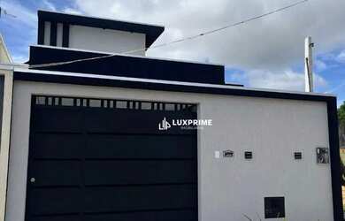 Imagem: A casa possui 3 Dormitórios, 2 Banheiros, 98m² de Área e