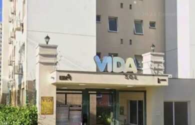 Imagem: O apartamento possui 2 Dormitórios, 2 Banheiros, 2 Vagas na