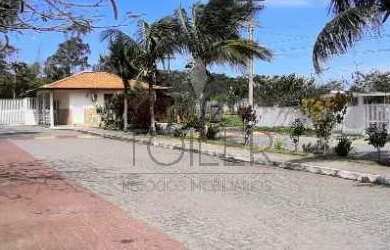 Imagem: O terreno possui 450m² de Área e está localizado em Caravelas