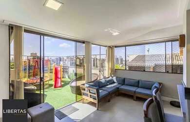 Imagem: O apartamento na cobertura possui 3 Dormitórios, 2 Banheiros